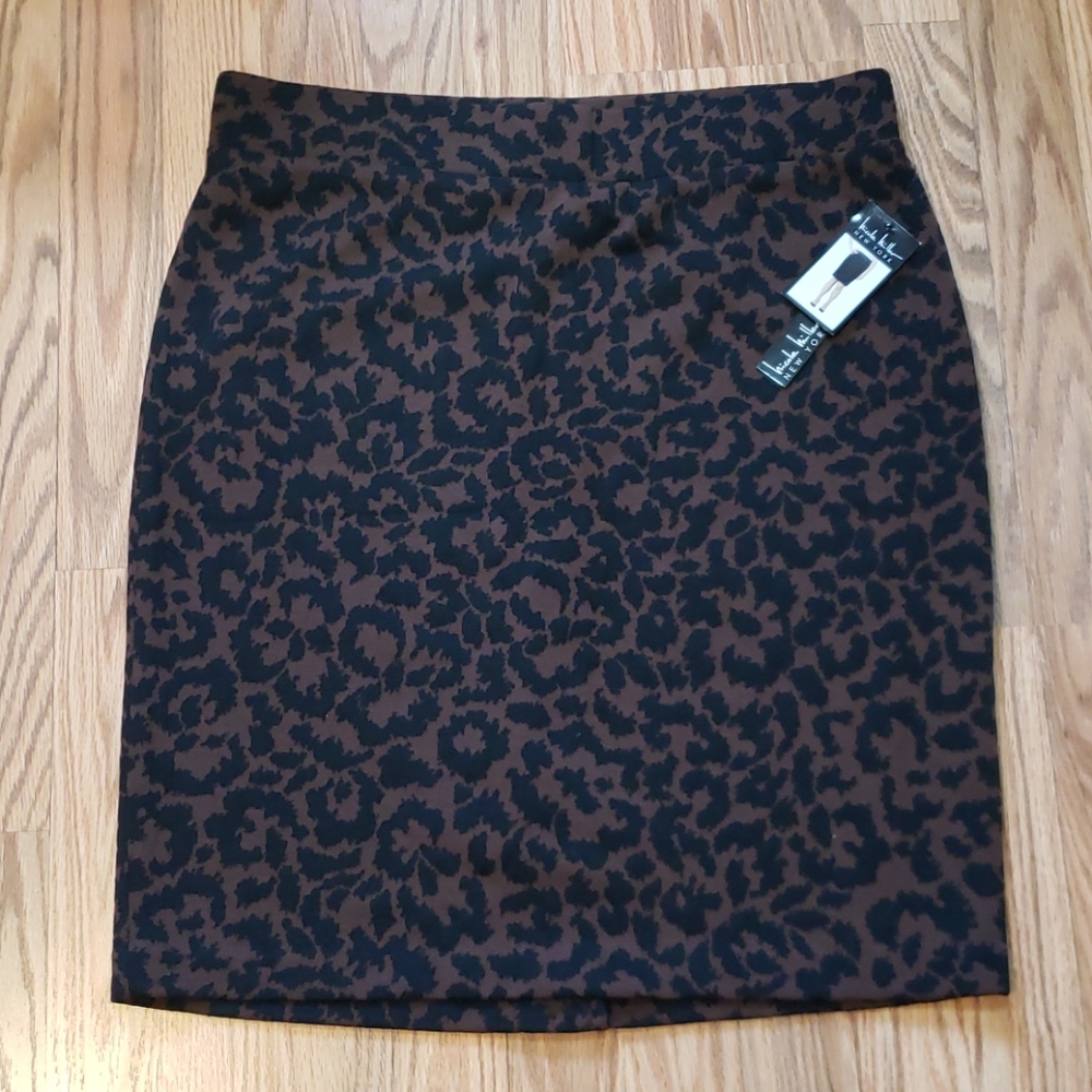 New! Nicole Miller Lg,  Cheetah